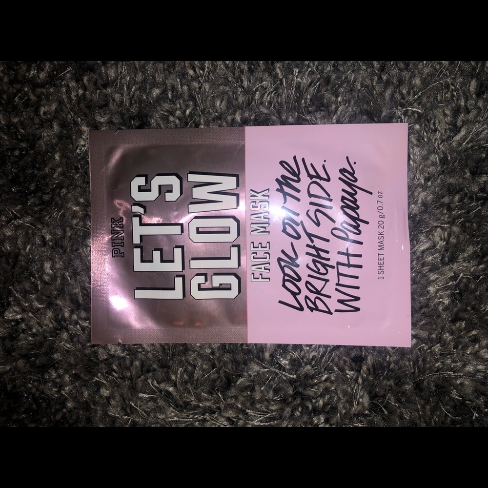 PINK Let’s Glow Face Mask